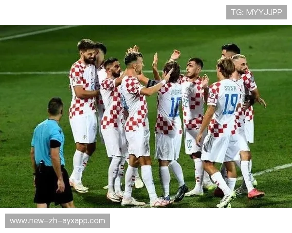 克罗地亚中卫双响展示世界级实力